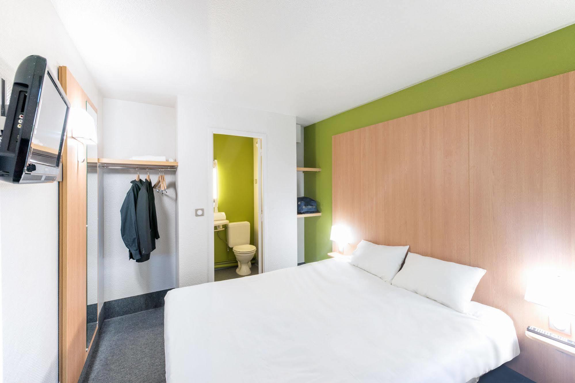 B&B Hotel Brest Kergaradec Aeroport Gouesnou Esterno foto
